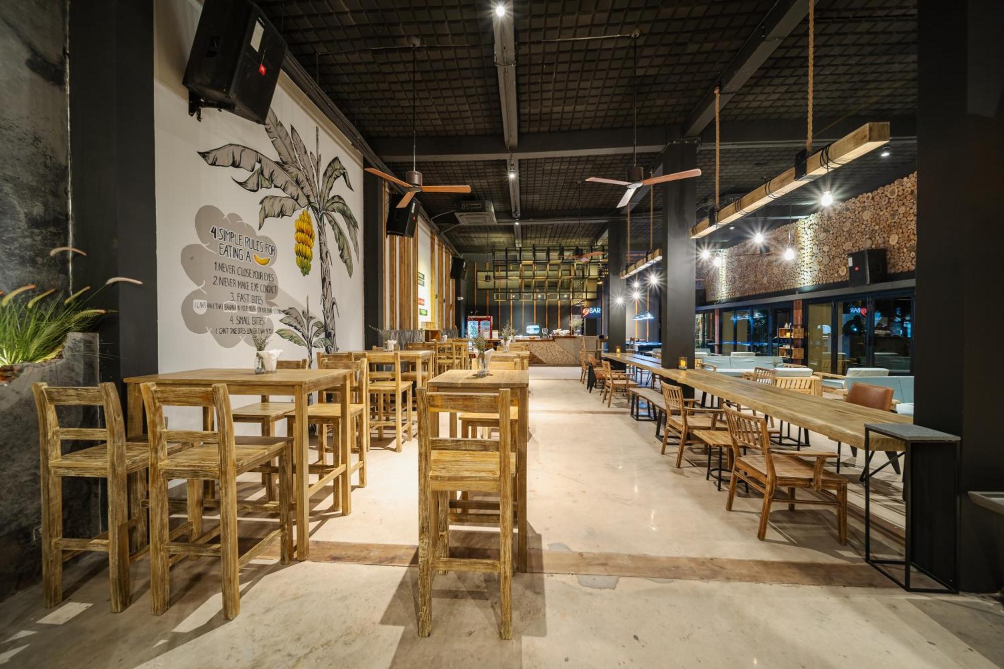 9Station Hostel & Bar Duong Dong Exterior foto